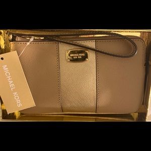 Michael Kors Leather Wristlet